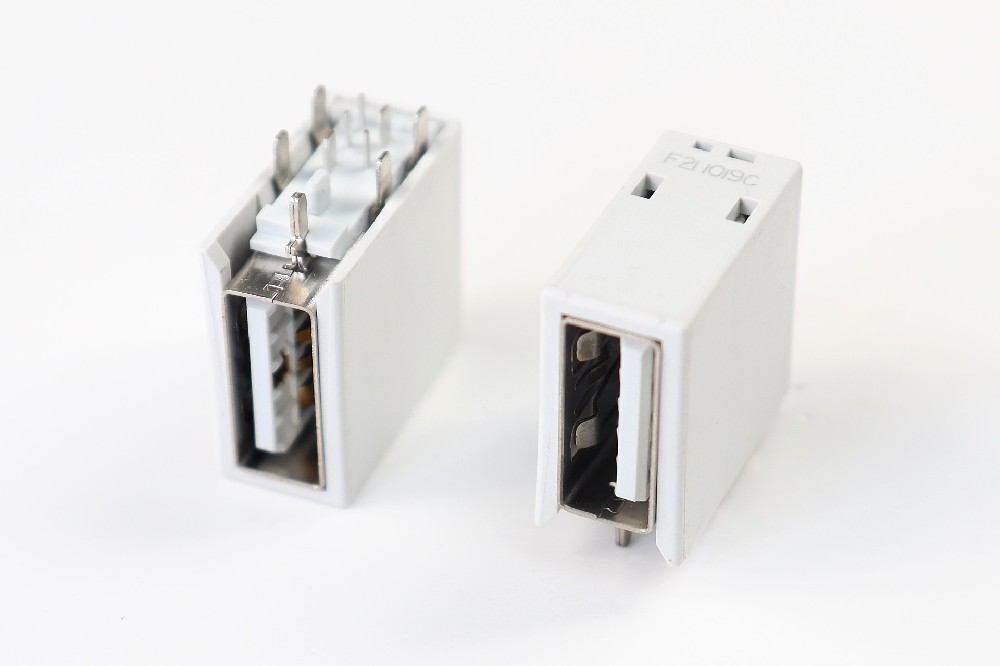 USB2.0 Type A Rec. 5Pin,Quick Charge,Dustproof,UP-Right DIP Type
